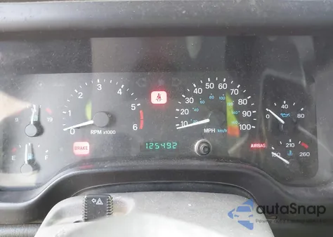2000 Jeep Wrangler Sport z USA, uszkodzony, nr VIN 1J4FA49S2YP797321